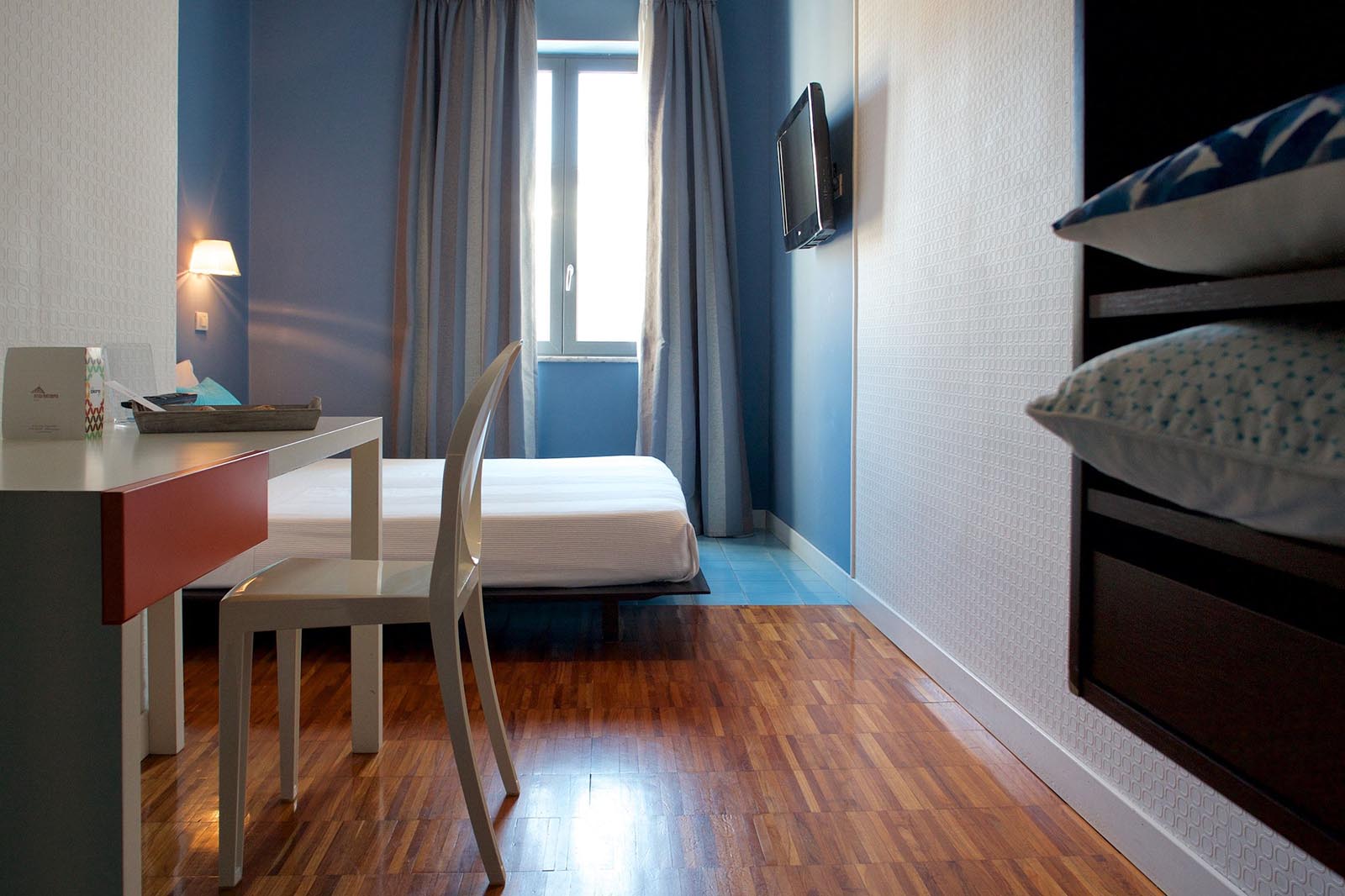 4_attico partenopeo_napoli_b&b_camere_standard.jpg